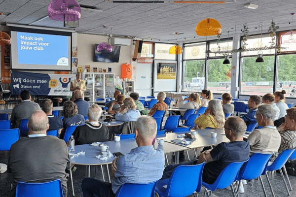 Inspiratiesessie in Rotterdam met Rotterdam Sportsupport De Grote Clubactie was aanwezig bij een inspiratiesessie voor sport- en beweegaanbieders in Rotterdam bij gymnastiekvereniging PAC. Hier mochten we vertellen hoe de actie verenigingen helpt.