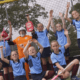 Groepsfoto van jeugdleden bij MHC Udenhout tijdens de Grote Clubactie 2026